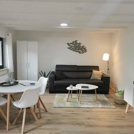 Appartementhaus 10 Seen Apartment