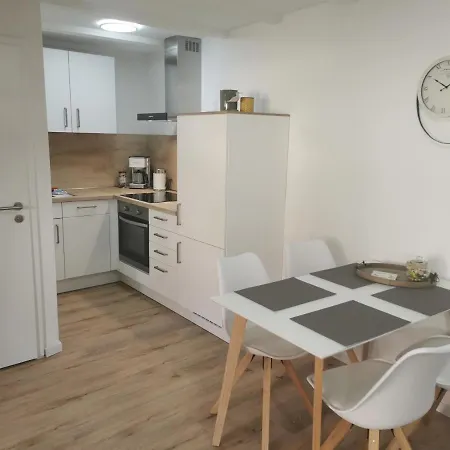 Appartementhaus 10 Seen Apartamento Waren (Mueritz)